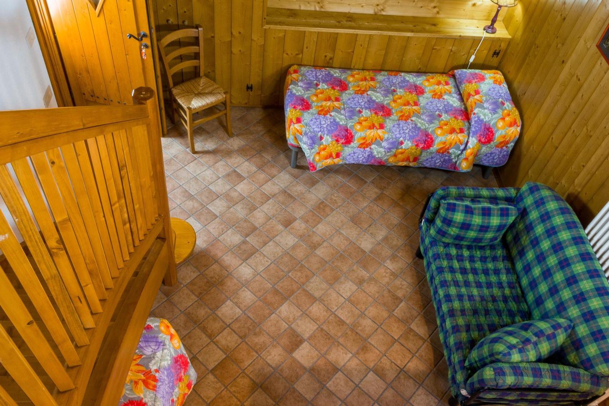 Agriturismo Pian Dei Tass Barcis Exteriör bild